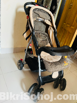 Baby folding stroller